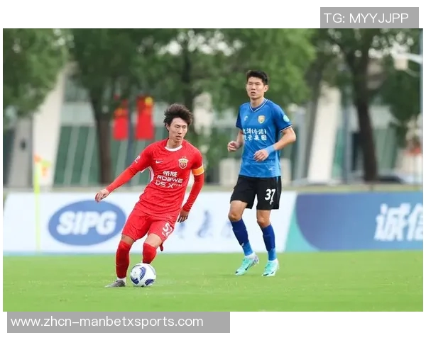 祝海港足球俱乐部球员孟敬朝生日快乐愿他在新的一岁里大展宏图