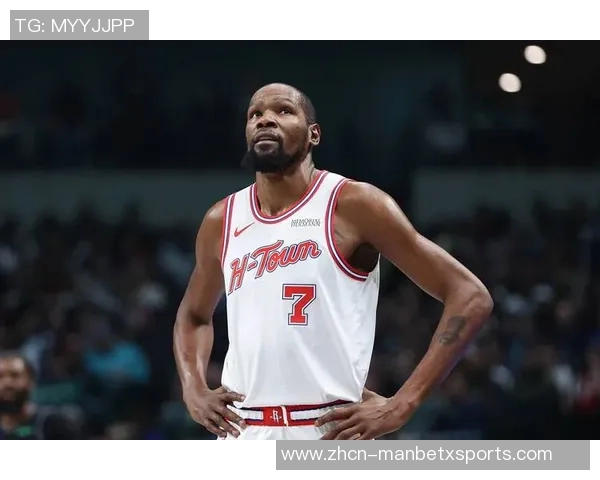 杜兰特拼尽全力31分钟砍27分却无缘末节出场的无奈时刻